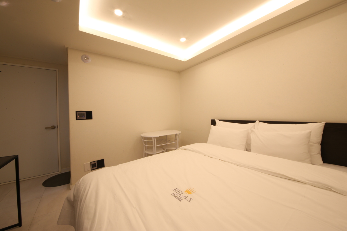 room-ott
